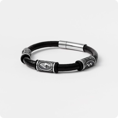 Кожаный браслет с рунами (Рунескрипт Победы в конкуренции - Тейваз, Соулу, Одал) (6мм)