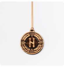 Руна Хагалаз (Хагал) в руническом круге из дерева (руна Стихии разрушения)