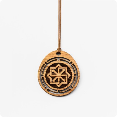 Оберег Молвинец из дерева Дуба