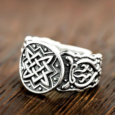 Кольцо Оберег Звезда Руси (Квадрат Сварога) из серебра