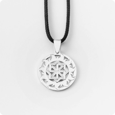 Оберег Молвинец из серебра в Солнечном Круге