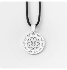 Оберег Символ Расы из серебра в Солнечном круге