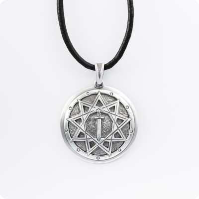 Оберег Меч острием вниз из серебра в Два уровня