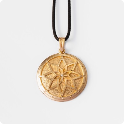 Оберег Алатырь-щит из золота с камнем в Два уровня