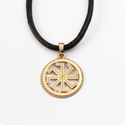 Оберег Колядник из золота в круге