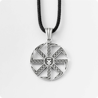 Коловрат с Молвинцем и чертогом Волка