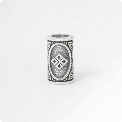 Шарм - богатырь из серебра с символом Даждьбога