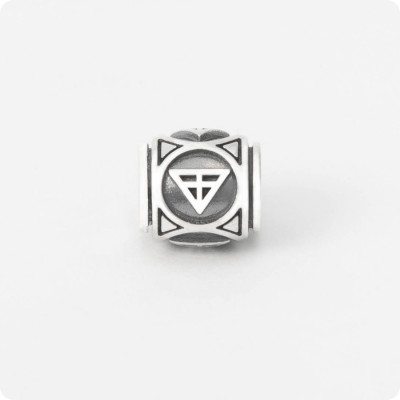 Шарм - бусина со знаком Бога Морока из серебра