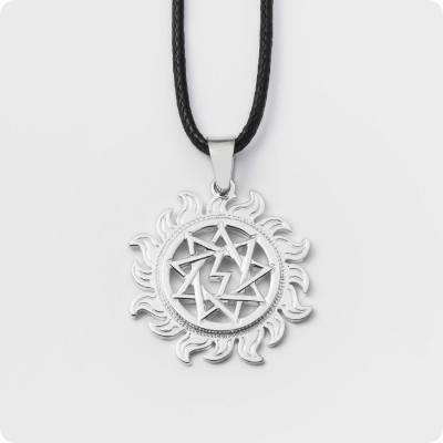 Оберег Перуница из серебра в Солнышке