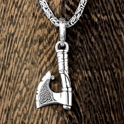 Секира Перуна из серебра