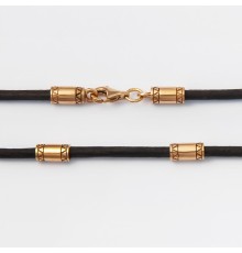 Кожаный шнур (пирамиды) с золотыми вставками