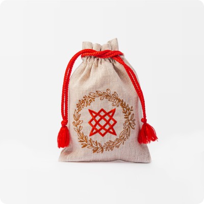 Мешочек с оберегом Звезда Руси - Квадрат Сварога (вышивка)